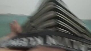 Que rico sería verte en ropa interior y dándole besos