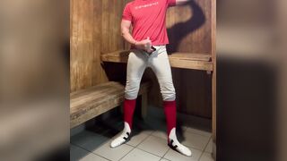 Alpha Jock joy in the sauna with JockDad87 part 8