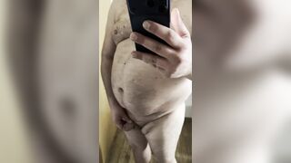 Lush XXL hunk showcases his meaty stomach and diminutive pecker in the mirror