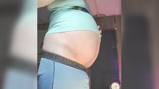 Gigantic Air - Abdomen Inflation with Air