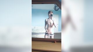 Bankrupt Stud Masturbates It All Out - Mighty Solo Pop-shot