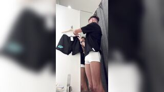 Youngster faps his manstick in fitting apartment