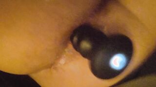 Sissy uses plaything on bussy