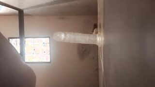 Te gustaría que me deslizara en tu verga