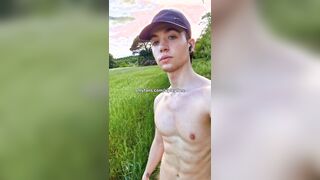 RipleyfreeOF rips moist porno with crazy deep-throat