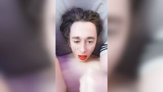 femboy jizzes in his own hatch
