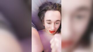 femboy jizzes in his own hatch