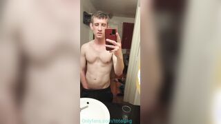 Torrid dude unclothe taunts for you in the mirror