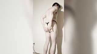 Ideal Fuckpole Jerkoff Starring Maolo!