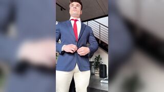 JUST CASUALLY LOL, BODYBUILDERS MOIST BONE EXCITE