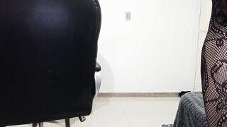 Sondeando mi uretra hasta el fondo