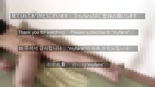 素人ゲイがアナルを指でズボズボしながらアナニーします