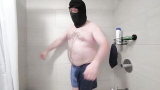 Come douche with me
