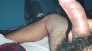 Vecino con Verga gruesa y venosa Point of view: te la enseña bien erecta
