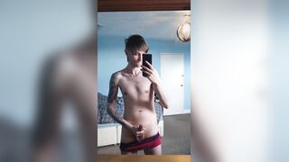 Sweat-soaked lad in crimson has steamy jack and taunt sesh - jizzes in rubber
