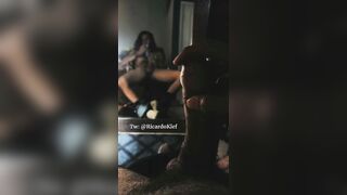 Un día más, una jaladita más/ Another day just another masturbate