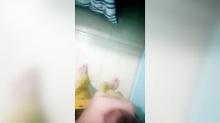 Amylove3S Bashful Man Finds His Very first Jizz shot Alone