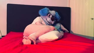 Guts Jacking in Fursuit - Getting Began