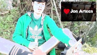 Twunk attempts to wank off outdoors in nature but concluded in a wrecked ejaculation
