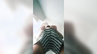 Lástima que estoy solo en la ducha por que me gustaría ponértelo en tu cara.
