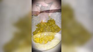 The Luxurious Chef - Cooking with guy goo: Scrambled eggs with bulls milk. CAUTION THIS IS NOT A REAL RECIPE, JUST A SPECTACLE