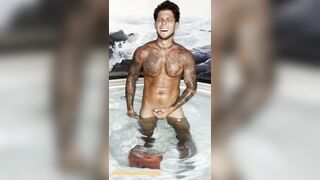 My Semihard Sausage Finishes off in the Jacuzzi with no rub!