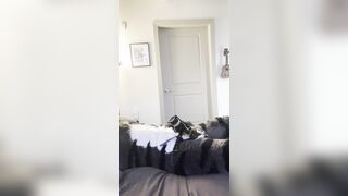 Murrsuiter gets stroked and overstimed