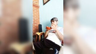 BULTO DE VERGA COMIENDO CEREAL COMPLETO EN MI 0NLYF∆N§ SUSCRÍBETE :