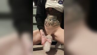Milking off ultra-kinky at home