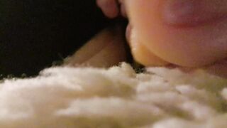 Uber-cute femboy nails his vagina with faux-cock