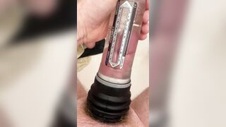 Showcasing How the BathMate HydroMax7 Trunk Pump Works On My Chisel
