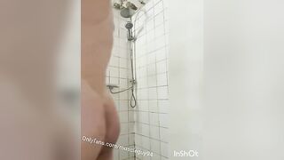 muscled bodybuilder sport model take douche
