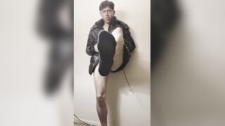 I have mismatched socks with Fuck-holes in them so I did the only thing I should do! Throw My g-string!