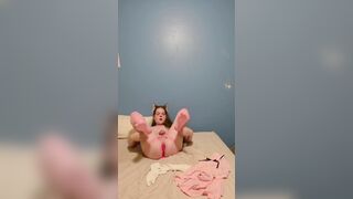 Femboy Despairingly Thumbs His Encaged Schlong 8min/38min