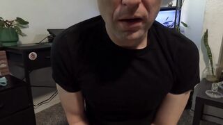 Milking while demonstrating my fuckhole