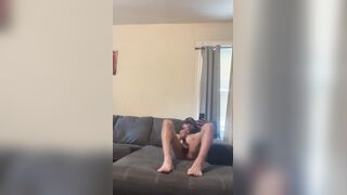 PHILLY VIBRATES AND SUCKING JIZZ SERVICE