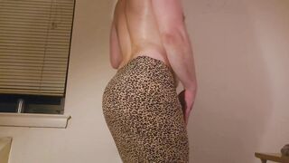 Micro-skirt Drag on ample caboose Sissy in Innocence Box