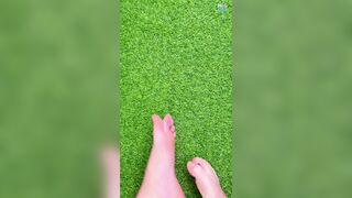 Sudden Outdoor Delicate Chisel: Sitting Nude on the Grass