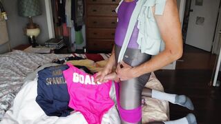 Cure Femboy ripples caboose in the sun ripping stockings stretch pants. BATHING SUIT JIZM