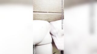 Dương vật ngon non không lông.