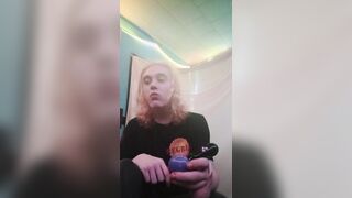 Clearing my cup/bong pt two