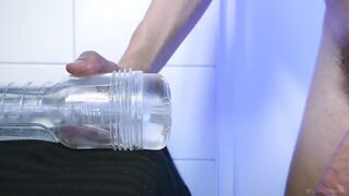 Pummeling fleshlight / INWARDS GLANCE