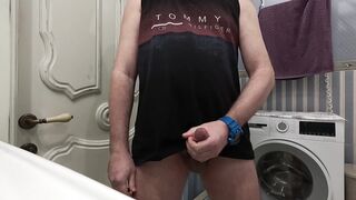 Cum-shot right into the submerge