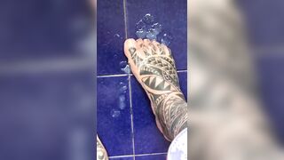 This is the time I ejaculated on my sole