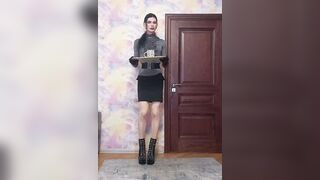 Crossdresser assistant conforms