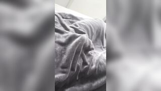 Fap under the sheets
