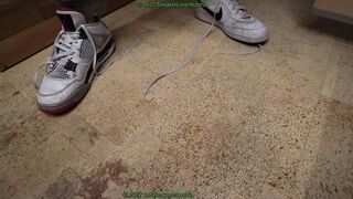 Demolishing Nike Jordan four What the F - Part 1