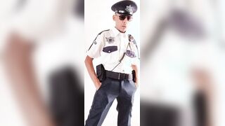 029 DO YOU LIKE My UNIFORM? COP POLICE OFFICER UNIFORMES 09-2026.