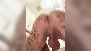 Final wanks on a tidy bald backdoor