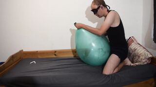 Throating up a green Roomtex and jizm on it